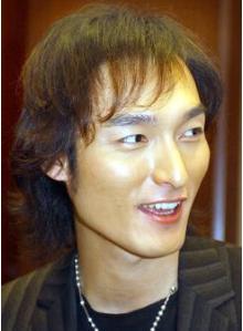AGA治療をする前の草なぎ剛さん